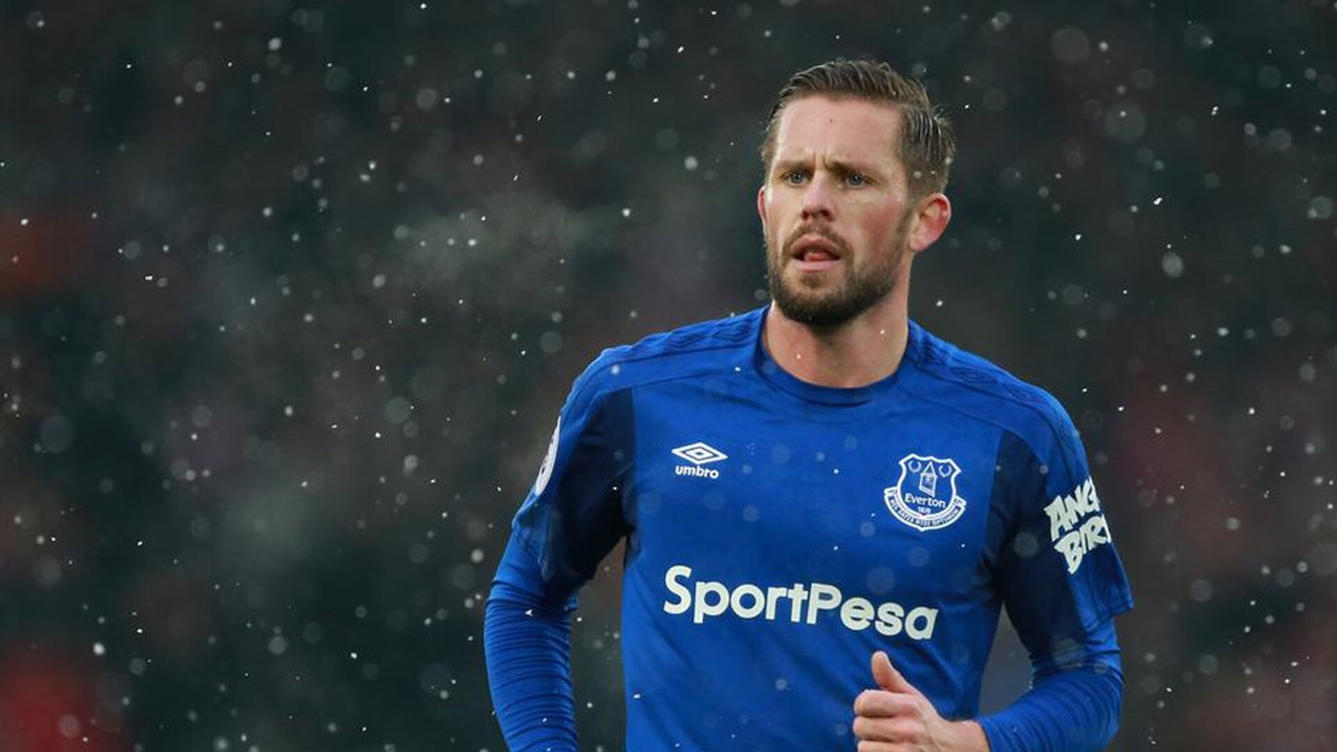 塔特帮助袋鼠队在橄榄球锦标赛上连续取胜，势不可挡