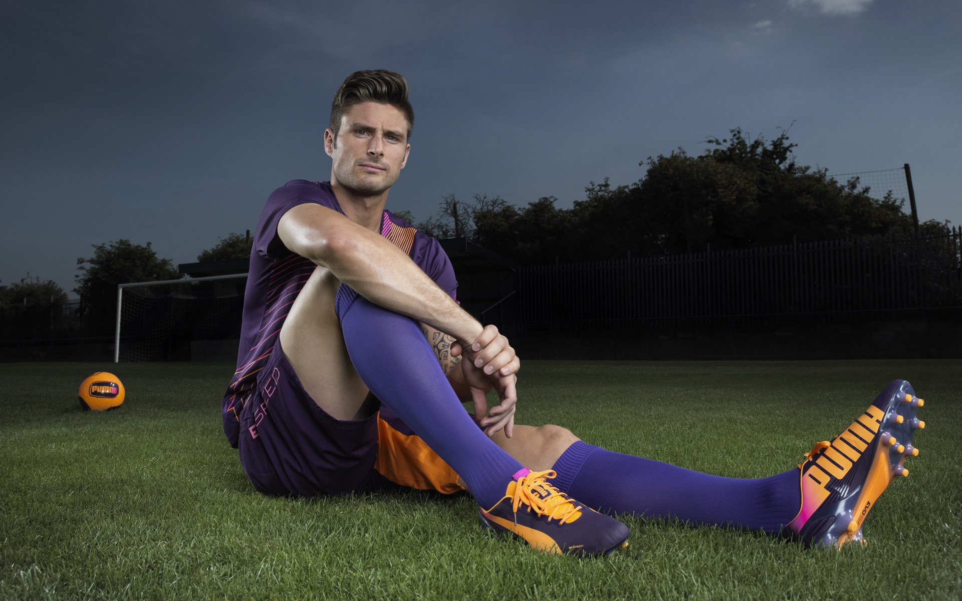 塔特帮助袋鼠队在橄榄球锦标赛上连续取胜，势不可挡